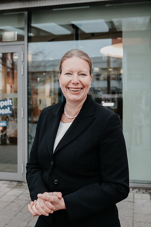 Nicole Mölling, neue Leiterin der Direktion Salzgitter. Nicole Mölling, neue Leiterin der Direktion Salzgitter.