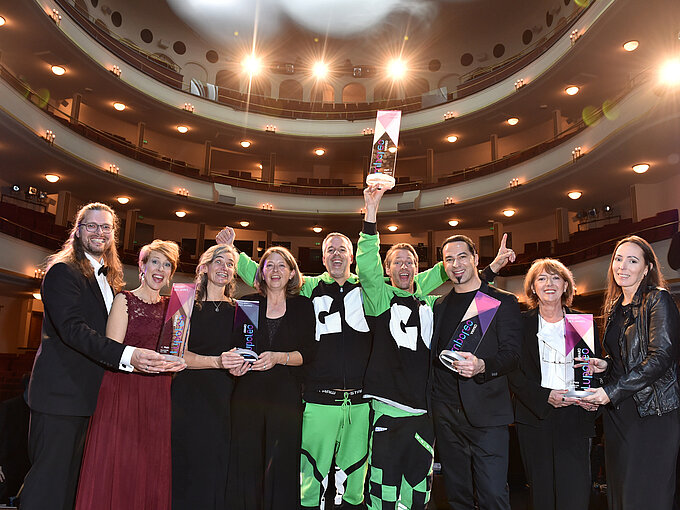 Die Sieger des 2. LupoLeo Awards am 19. November 2022 im Staatstheater in Braunschweig. / Foto: BrauerPhotos / G.Nitschke