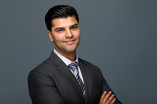 Porträtbild von Herrn Akash Wadwa