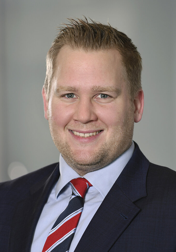 CR Makler Arne Meyer CR Makler Arne Meyer